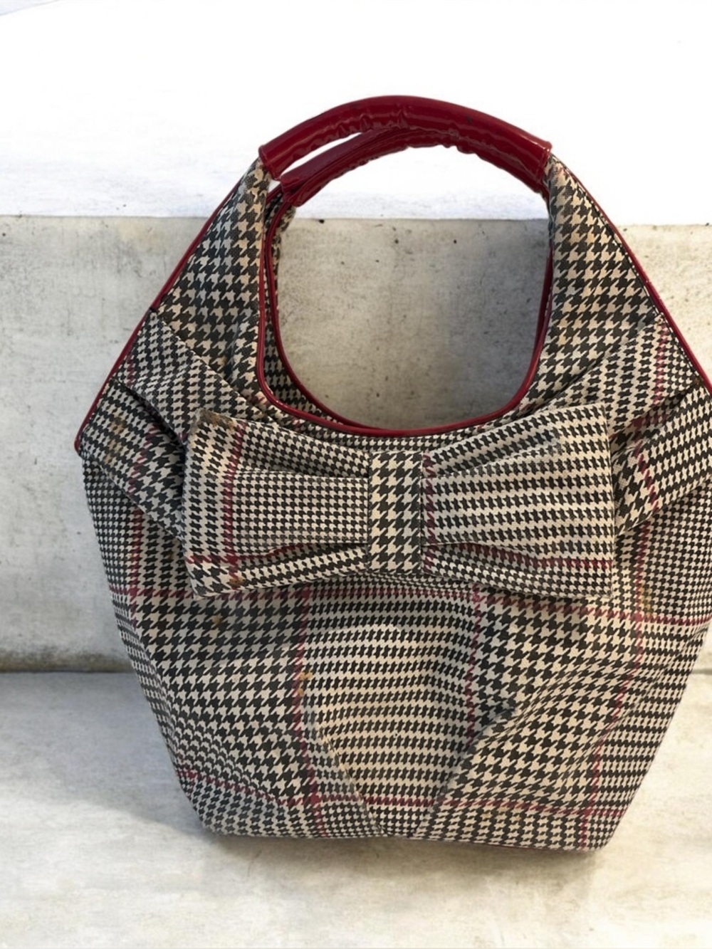Kathy Ireland Stylish BB Houndstooth Bow purse Bag in Red Trim